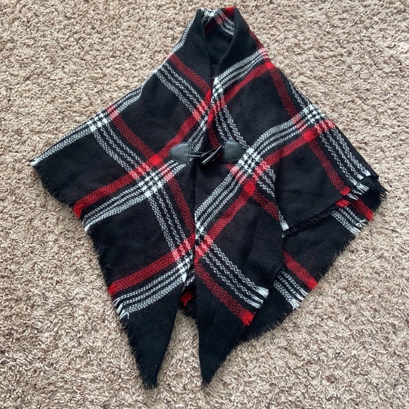 Girl plaid shawl 2-3T - Picture 2 of 3